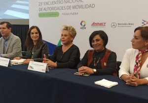 Se comprometen legisladores a impulsar movilidad y seguridad vial