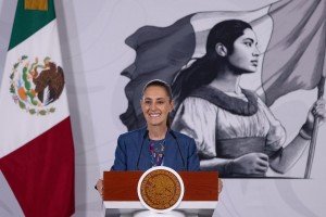 Claudia Sheinbaum destaca récord histórico de 51.1 millones de viajeros internacionales en primer semestre del 2026; es 7.7% más que en 2025