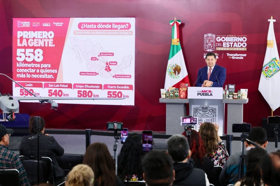 Con pavimentaci&oacute;n y recuperaci&oacute;n hist&oacute;rica de hidrocarburos, gobierno estatal transforma a Puebla