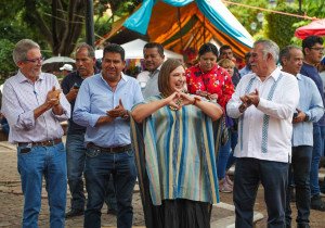 Consigue Xóchitl Gálvez 150 mil firmas para avanzar en contienda del Frente Amplio