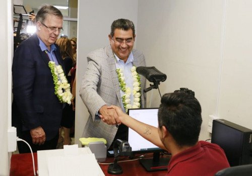 Afirma Ebrard que Sergio Salom&oacute;n trabaja sin grilla