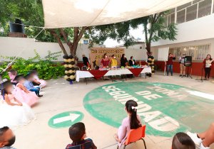 SEDIF clausura ciclo escolar en Centro de Asistencia Infantil Comunitario