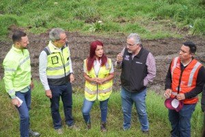 Supervisa Pepe Chedraui trabajos de desazolve y limpieza en vasos reguladores, barrancas y ríos de la capital