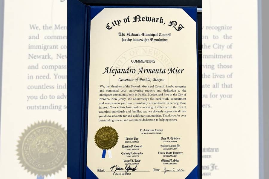 Ayuntamiento de Newark reconoce a Alejandro Armenta por su apoyo a la comunidad migrante