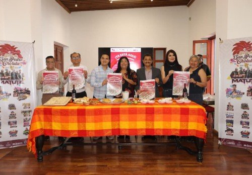Gobierno de Cholula presenta la Exposición Gastronómica del Chile en Nogada