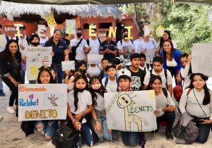Promueve SMDIF integración social de usuarios de atención prioritaria con visita a Africam