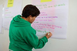 En Casas Carmen Serdán SEDIF implementa talleres para prevenir violencia de género