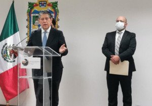 Policías detenidos por homicidio argumentan agresión: FGE