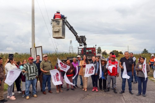 Arranca Tonantzin Fern&aacute;ndez la rehabilitaci&oacute;n del alumbrado p&uacute;blico en todo el municipio