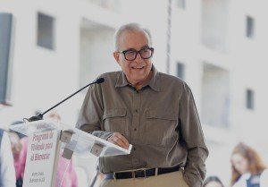 Rubén Rocha Moya retoma su cargo en el gobierno de Sinaloa tras licencia de 112 días