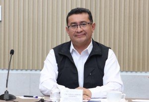 Con estricto rigor jurídico se atenderá el proceso de revocación de mandato de la presidenta de Acatlán: Pável Gaspar