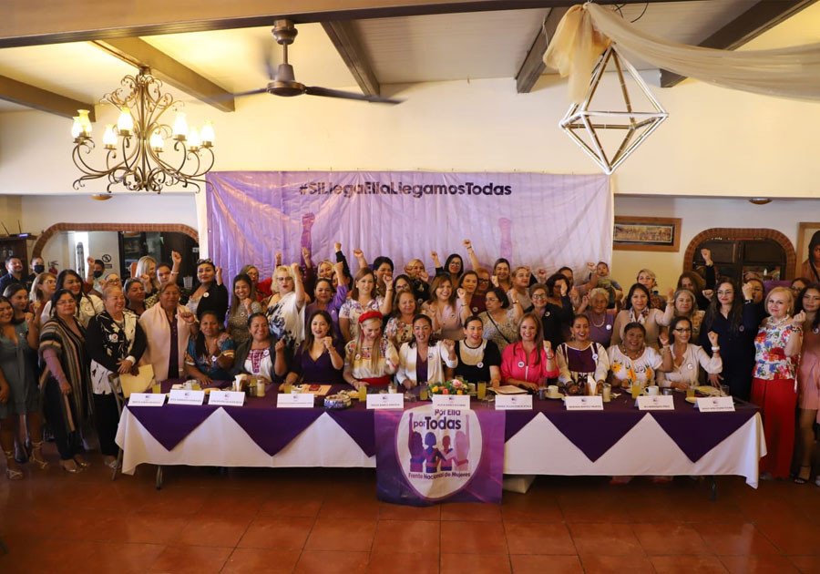 Desde Baja California Sur Por Ella por Todas impulsan a una mujer para presidenta