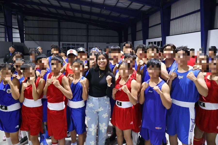 Torneo “Novatos-Chavorrucos” expone participación activa de boxeadores poblanos