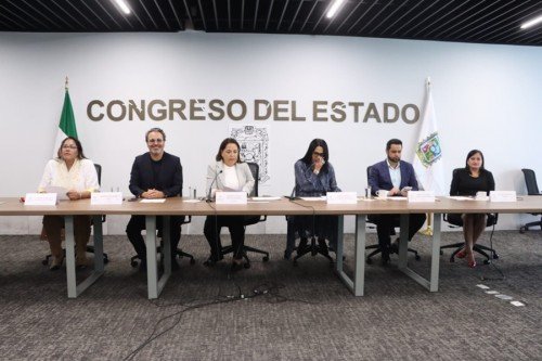Presentan iniciativa para fortalecer y ampliar las atribuciones del Comit&eacute; de Atenci&oacute;n Ciudadana del Congreso