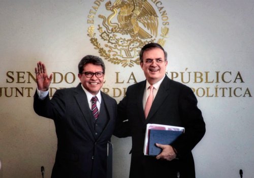 Presenta Ebrard en el Senado Entendimiento Bicentenario