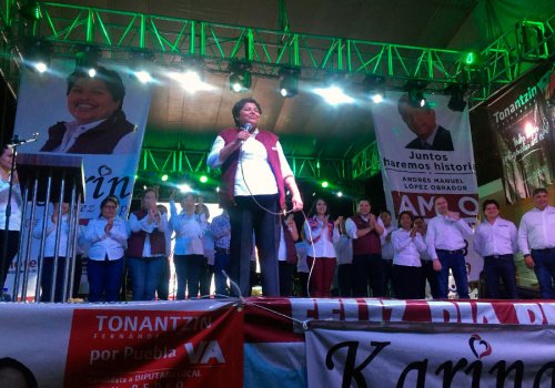 P&eacute;rez Popoca inaugura casa de campa&ntilde;a