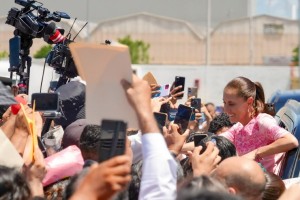 La transformaci&oacute;n recuper&oacute; la dignidad del pueblo de M&eacute;xico, afirma Sheinbaum en Yucat&aacute;n