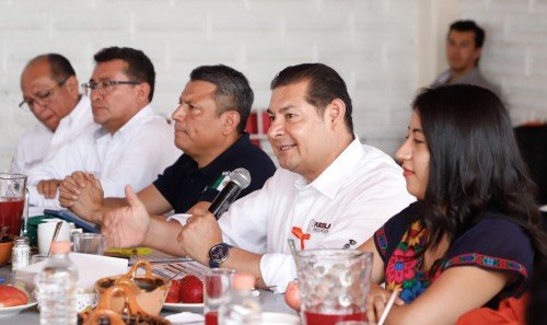 Armenta impulsa obras comunitarias para evitar despilfarro de recursos p&uacute;blicos