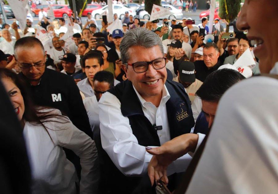 En dos semanas de recorridos, Monreal ha gastado más de 900 mil pesos