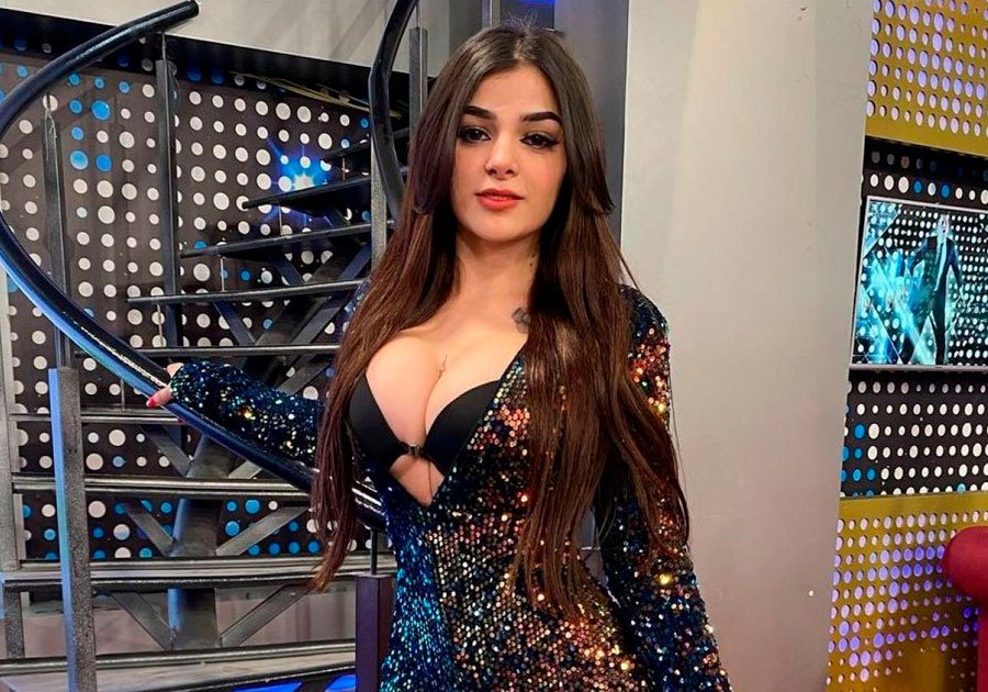 Karely Ruiz de OnlyFans a Puebla de los Ángeles