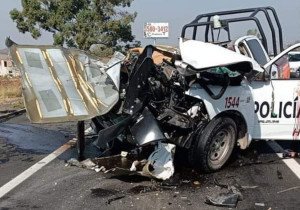 Fallece polic&iacute;a estatal por choque en la Atlixco-Puebla