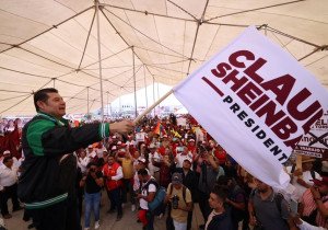 Conectividad carretera y apoyo a productores asegura Armenta en el Seco
