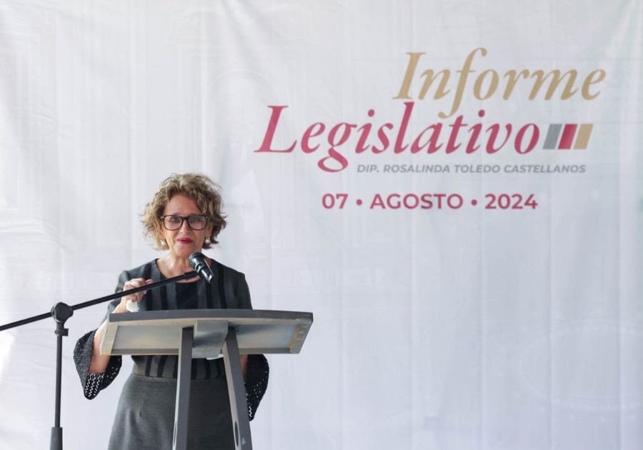 Rinde Rosalinda Toledo su informe de actividades legislativas