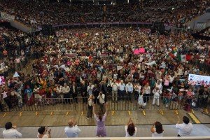Nada mancha la aprobación de Sheinbaum