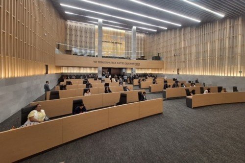 Promueven en el Congreso iniciativa para que menores tengan acceso seguro del internet