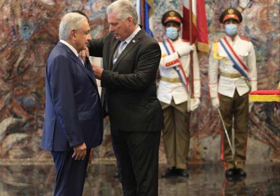 AMLO y Miguel D&iacute;az-Canel