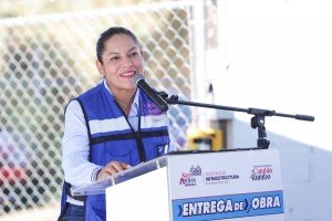 Entrega Lupita Cuautle otra calle rehabilitada en San Andr&eacute;s Cholula
