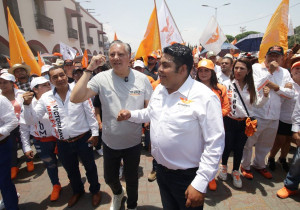 Fernando Morales cierra campaña ante más de 10 mil huejotzincas