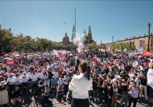 Atención a jóvenes, coordinación y cero impunidad, claves para construcción de paz: Sheinbaum
