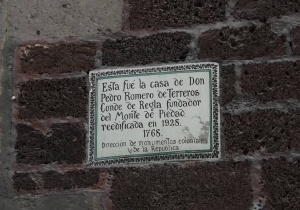 Placa casa de Pedro de Terreros
