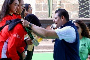 Familias vibran con Mundial de Tiro con Arco, gobernador Armenta Mier asiste a finales