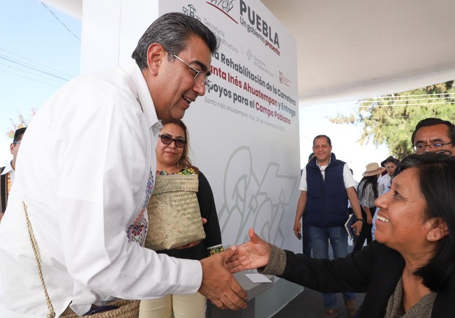 Utiliza gobierno de Puebla el poder para cambiar vidas: Sergio Salomón