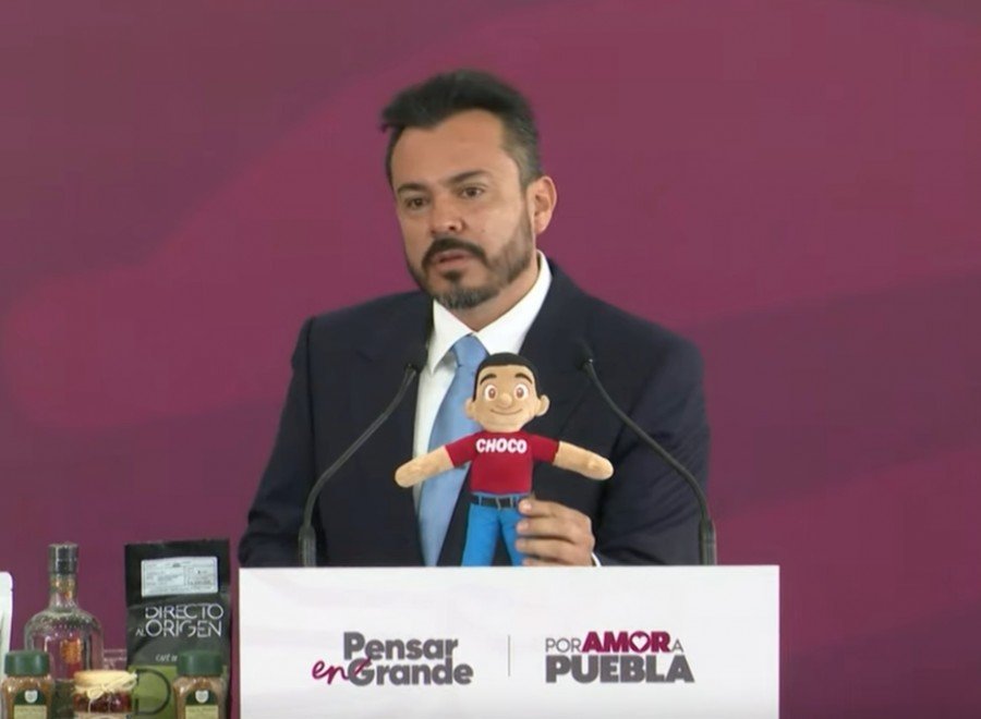 Descarta Garc&iacute;a Parra participaci&oacute;n electoral y defiende causa en favor de ni&ntilde;os con c&aacute;ncer