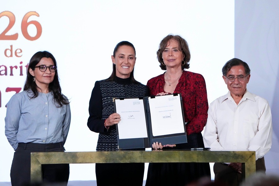 Claudia Sheinbaum a 8 a&ntilde;os del triunfo de la Cuarta Transformaci&oacute;n, convierte al INEHRM en instituto de investigaci&oacute;n y docencia