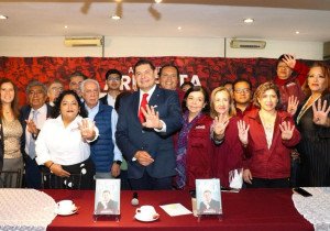 Afirma Armenta que estar&aacute; en encuesta para coordinador de la 4T en Puebla