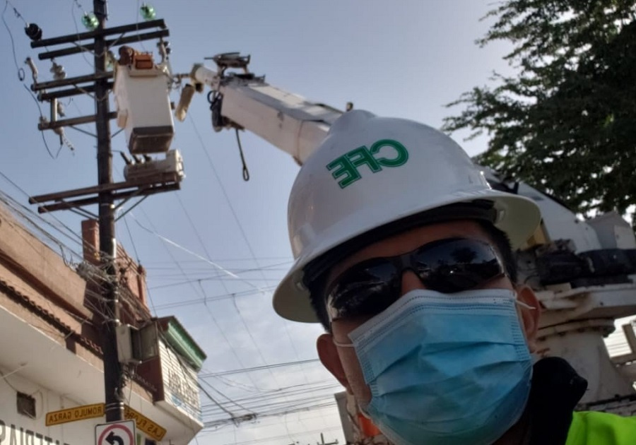 Trabajadores de la CFE