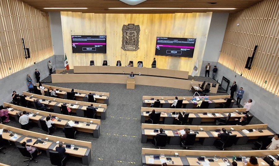 Ni cacer&iacute;a ni impunidad, el Congreso a los expresidentes