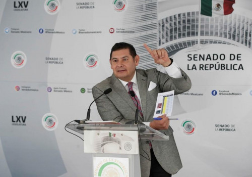 Proyecciones econ&oacute;micas para 2023 generan confianza: Armenta