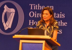 Importante que los parlamentos sean ejemplo de igualdad y diversidad: Blanca Alcalá