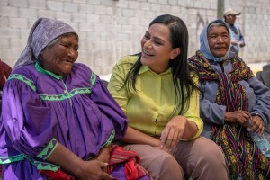 Exige l&iacute;der de Morena a gobernadora de Chihuahua probar acusaciones