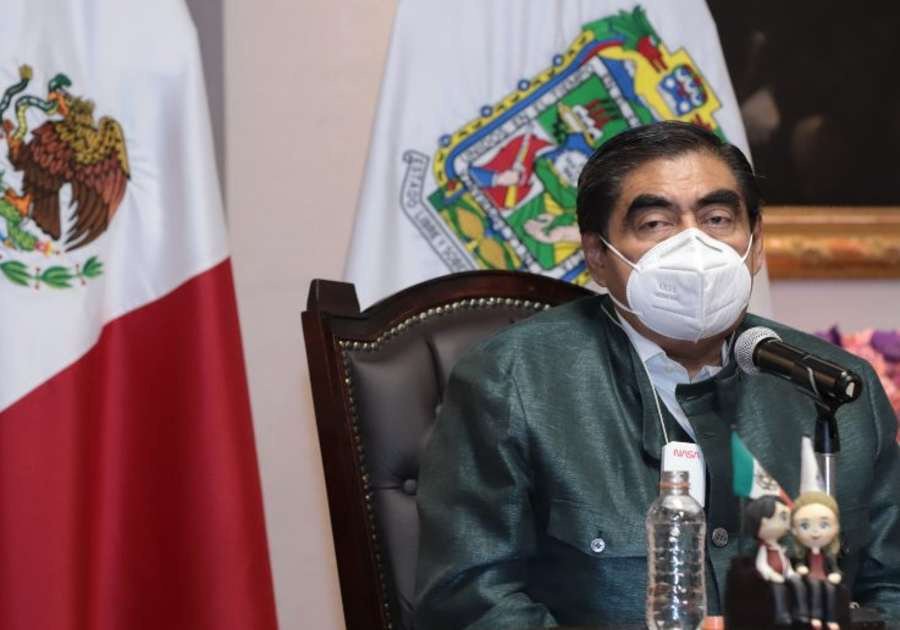 Preparatorias de centros escolares seguirán con la BUAP: Barbosa