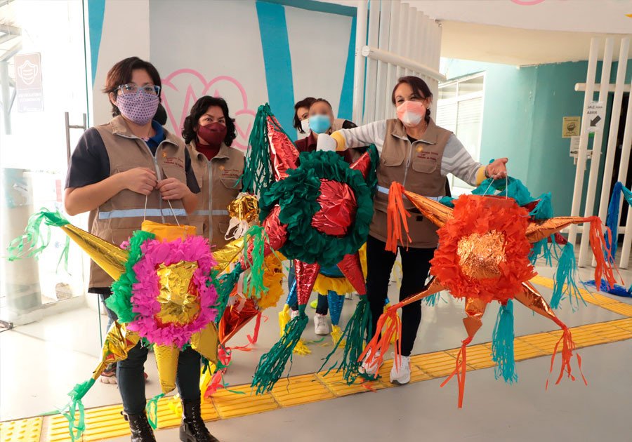 Recibe SEDIF donaci&oacute;n de pi&ntilde;atas y aguinaldos