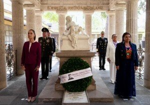 Sheinbaum encabeza bicentenario del natalicio de Margarita Maza