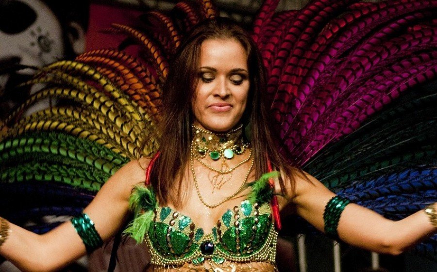Samba Diplomática: ¿Domina la Experiencia o la Renovación en la Política Latinoamericana?
