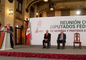 Reconoce AMLO a legisladores por apoyo a Ley Minera