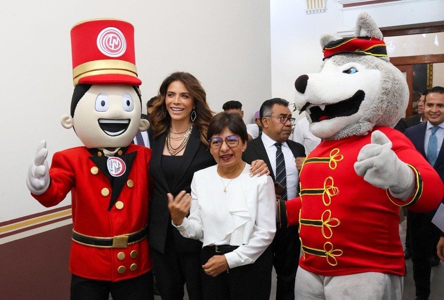 Gobierno de Puebla y Lotería Nacional develan billete del Bicentenario de la BUAP